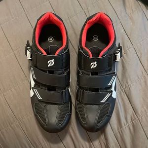 Peloton cycle shoes. Like new only wore a few times. Size 39